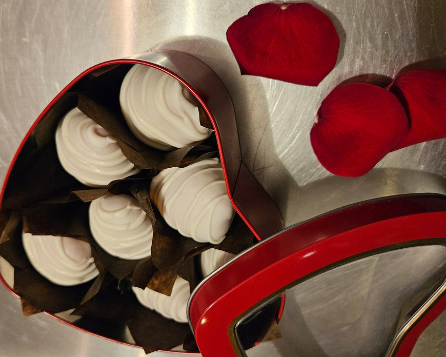 Heart-Shaped Tin with Chocolate Covered Strawberries (Gift) EVENT