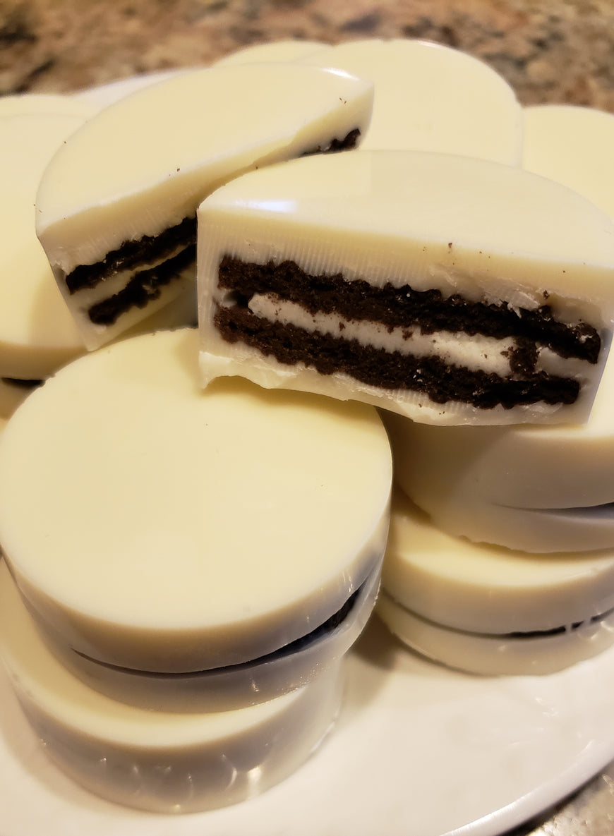 Gourmet White Chocolate Covered OREOS